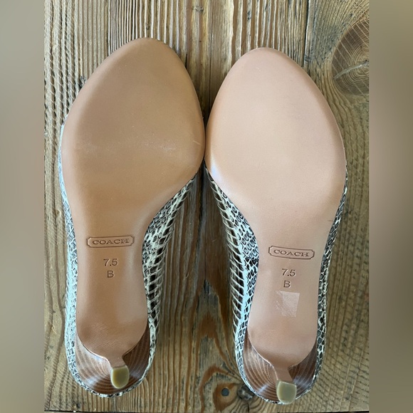 Coach Women's Snakeskin Patterned Heels - Grey and White Tones - Picture 2 of 2